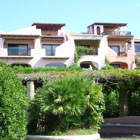 公寓 Elegante Vista Mare I Delfini Di Cala Del Faro Cala Granu 切尔沃港