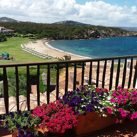 公寓 Elegante Vista Mare I Delfini Di Cala Del Faro Cala Granu *